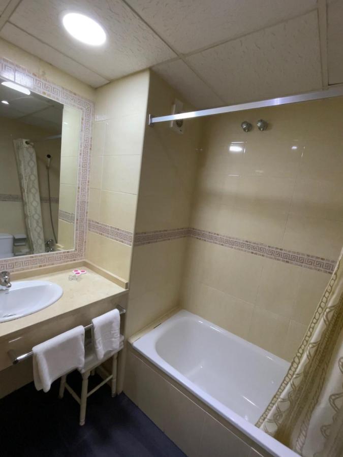 Condedu Hotel Badajoz Eksteriør billede